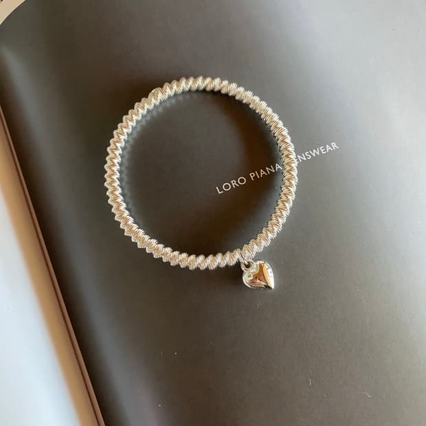 빈티지 하트 스프링 팔찌