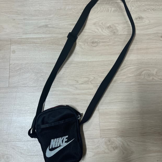 나이키 크로스백