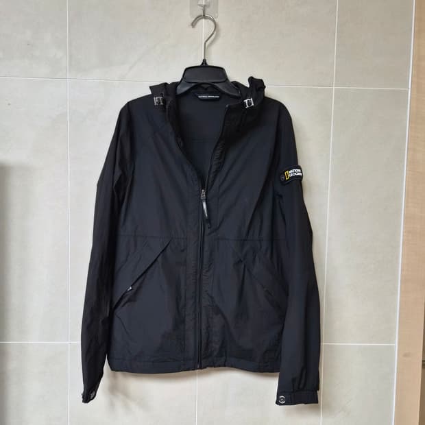 내셔널지오그래픽 여성 바람막이 90