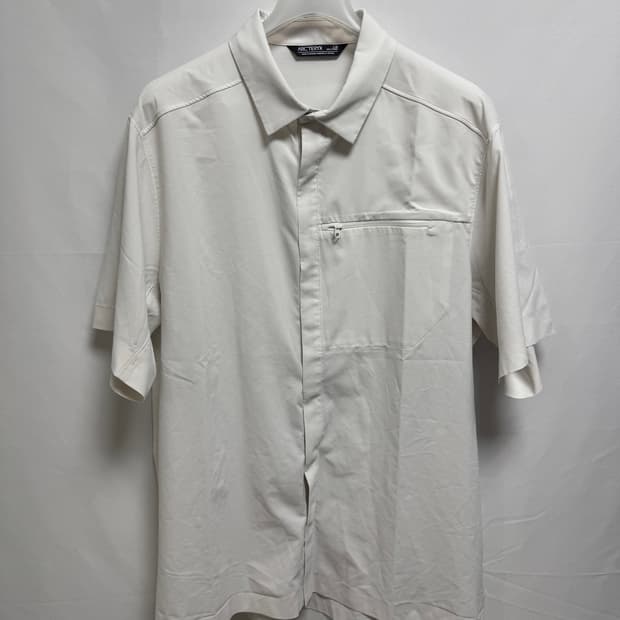 [L] 22SS 아크테릭스 스카이라인 셔츠 WHITE