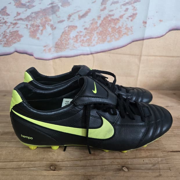 나이키 티엠포 (280) 축구화