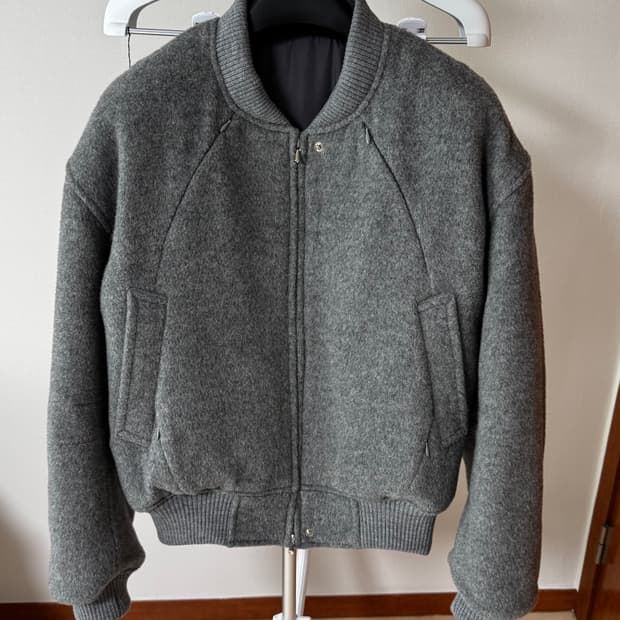 Stu 패디드 봄버 그레이 M