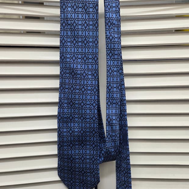 에르메스 블루 패턴 실크 타이