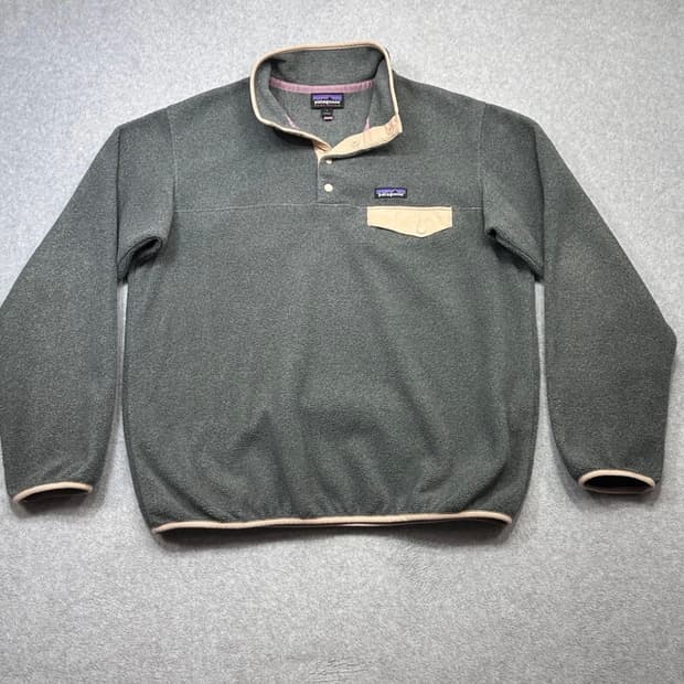 파타고니아 신칠라 스냅티 L 그레이/베이지