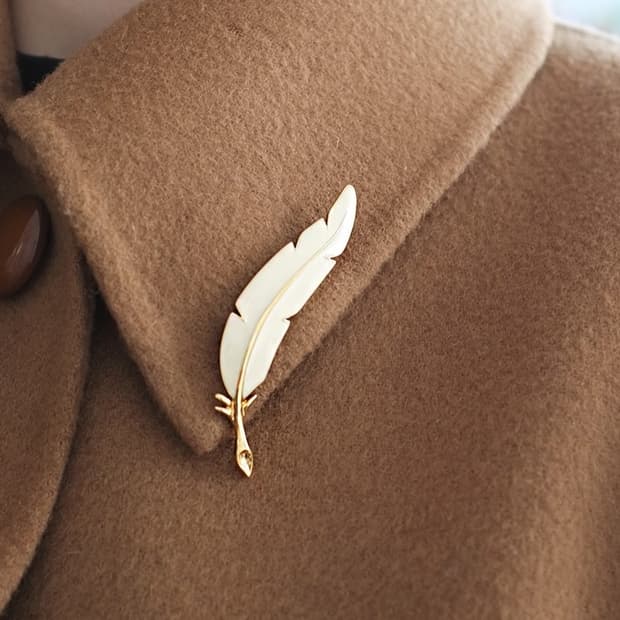 1970-1980s Monet 깃털 빈티지브로치 빈티지악세사리