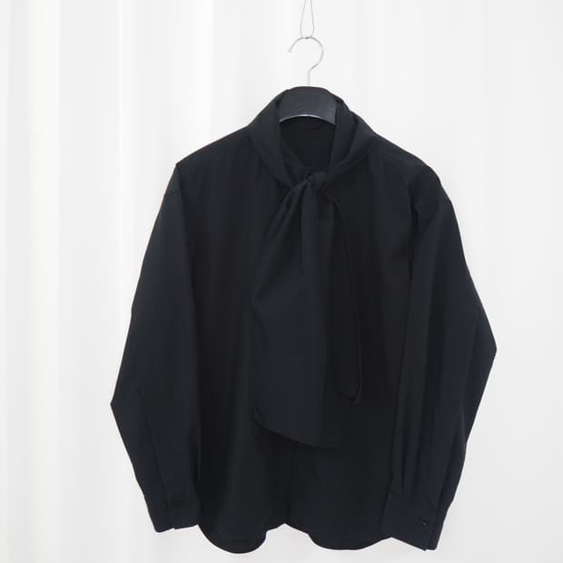 DESIGN WORKS tieneck shirt 