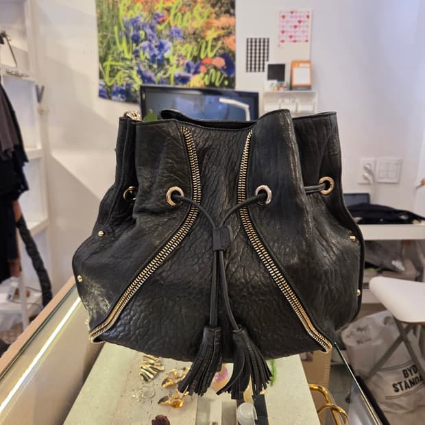 레노마 콤비지퍼 레더 백 (끈조절가능