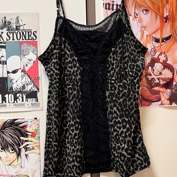 호피 블랙 레이스 나시탑