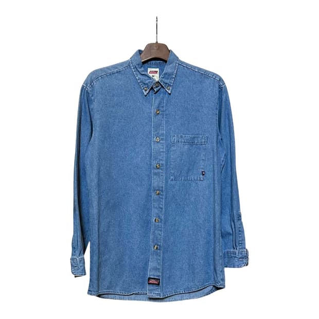 디키즈 데님 긴팔 셔츠 앞면 로고 패치 원포켓 디테일 중청