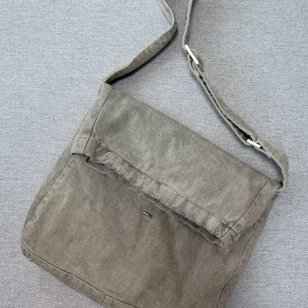 아워레가시 가방