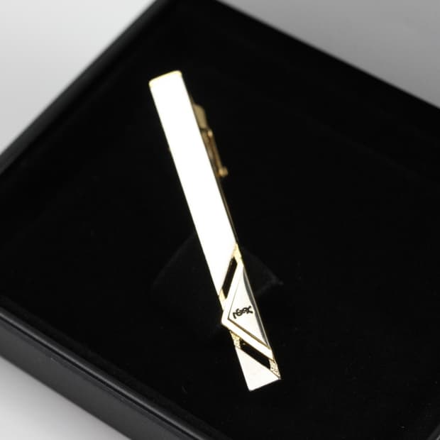 입생로랑 B+등급 5.1cm 남자 명품 넥타이핀