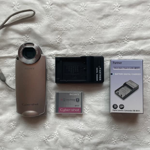 소니 사이버샷 dsc-m2 실버