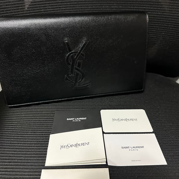 입생로랑 벨드쥬르 클러치 (OS)