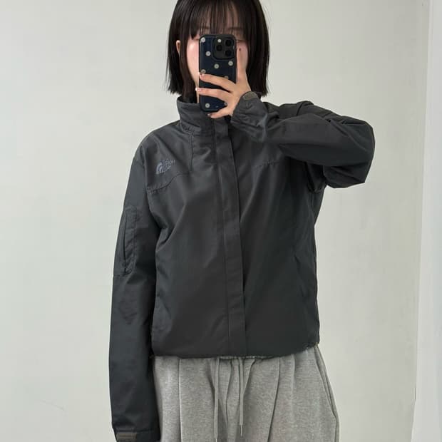 노스페이스 차콜 바람막이