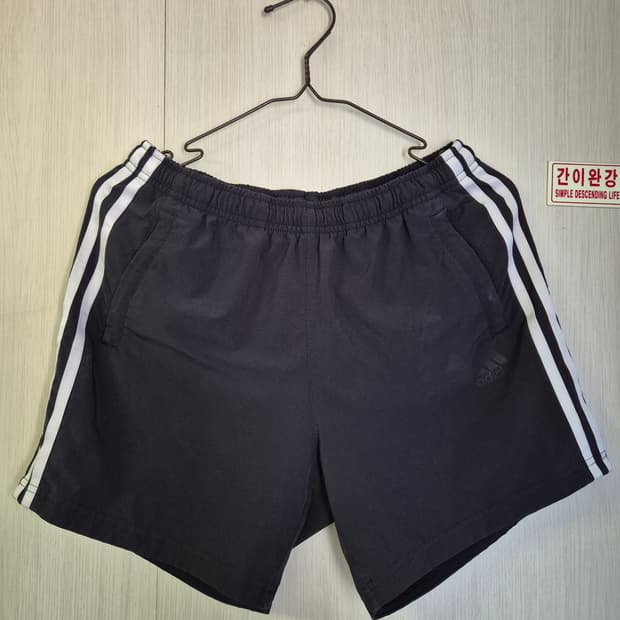 아디다스 여성 3선 트레이닝 반바지 S