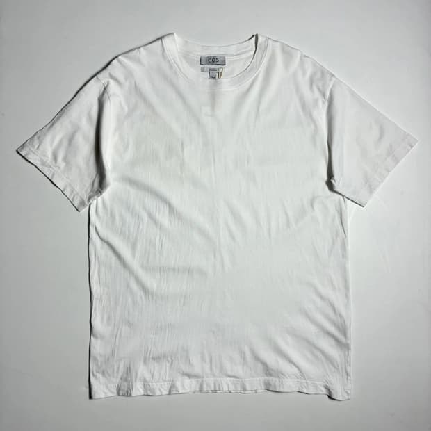 코스 COS 릴렉스드 클래식 크루넥 반팔 티셔츠 R2638