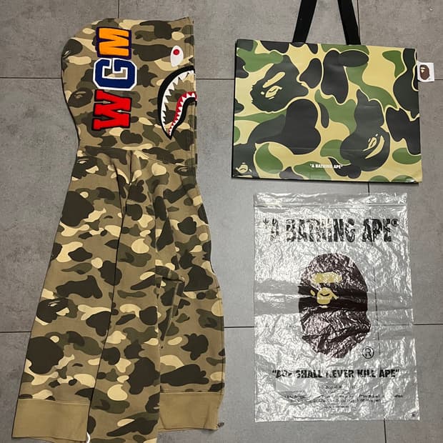 베이프 데져트 카모 샤크 후드집업 