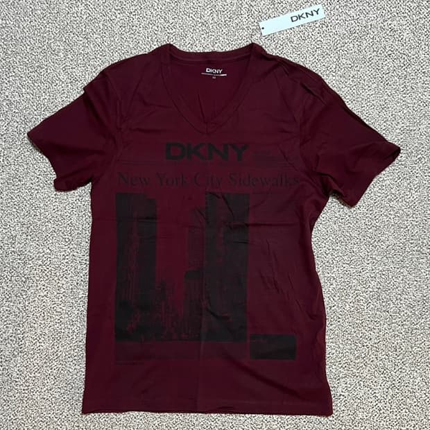 dkny 브이넥 티셔츠 xs