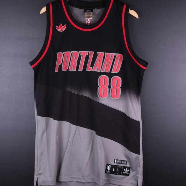 아디다스 니콜라바툼 포틀랜드 져지