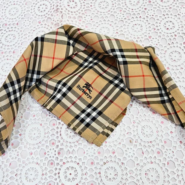 버버리 클래식 노바체크 빈티지손수건