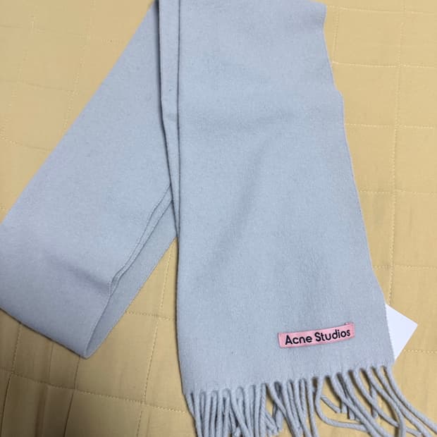 크림구매) 아크네 스튜디오 울 머플러 목도리