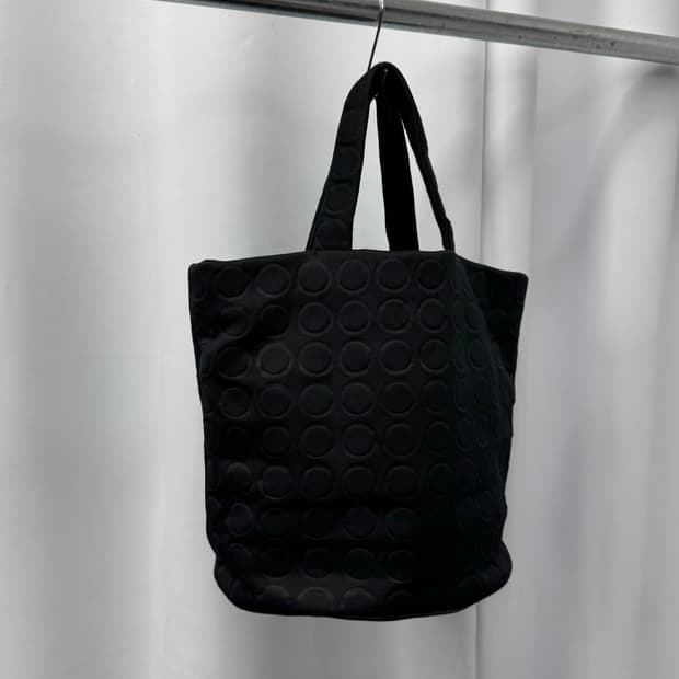 pleats please (issey miyake)