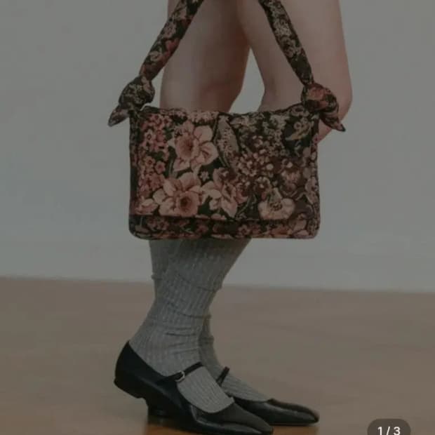 시엔느 빈티지 자카드 플라워 백