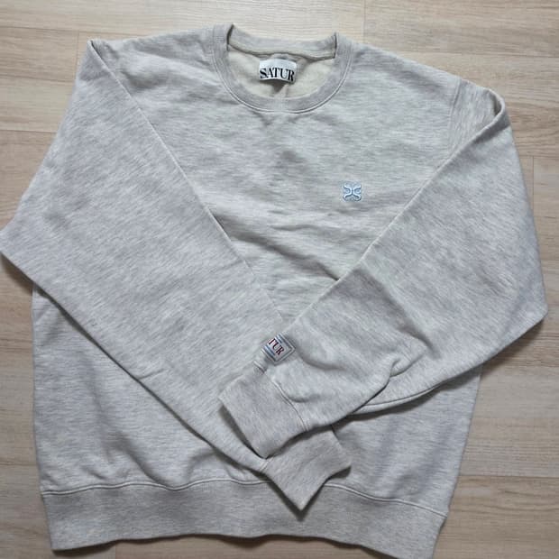 세터 여성 맨투맨