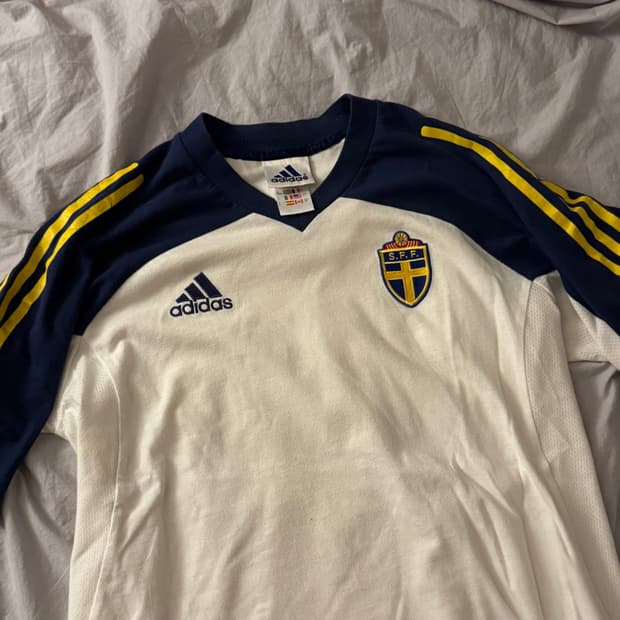 90s 아디다스 스웨덴 빈티지 티셔츠
