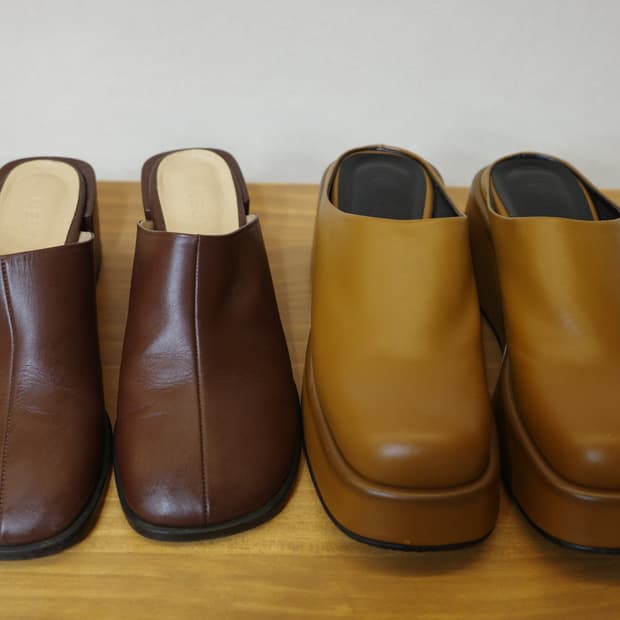 Neute 누트 브라운 뮬 세트판매(2개) / 245mm