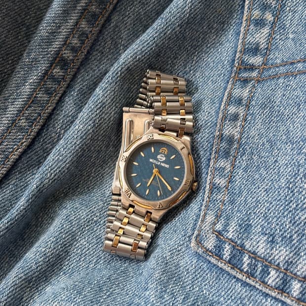 vintage time art world news metal watch