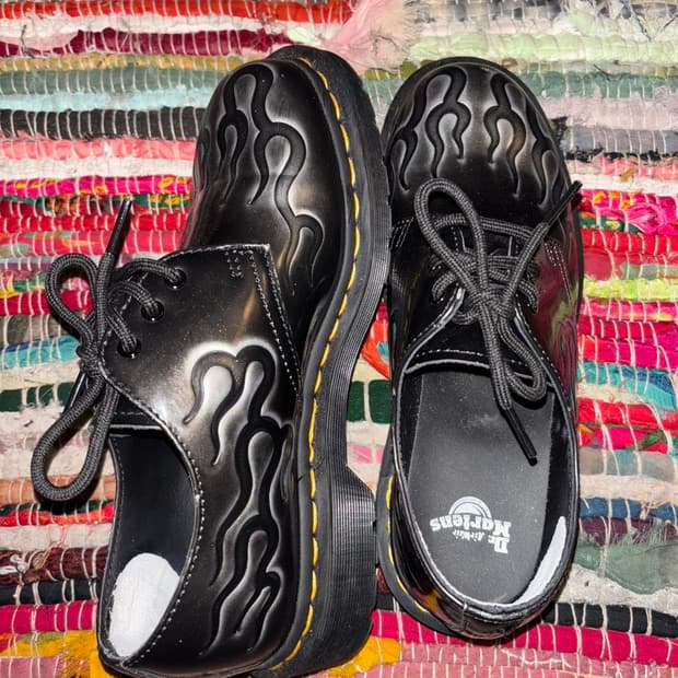 닥터마틴 1461 인페르노 실버 블랙 240