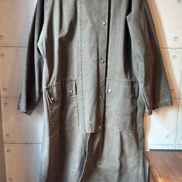 The Australian Outback Collection 트렌치 코트