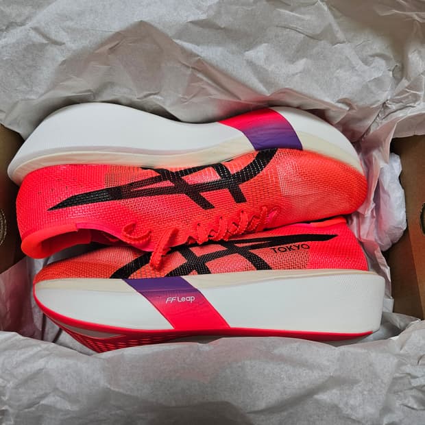 아식스 메타스피드 스카이 도쿄 265mm