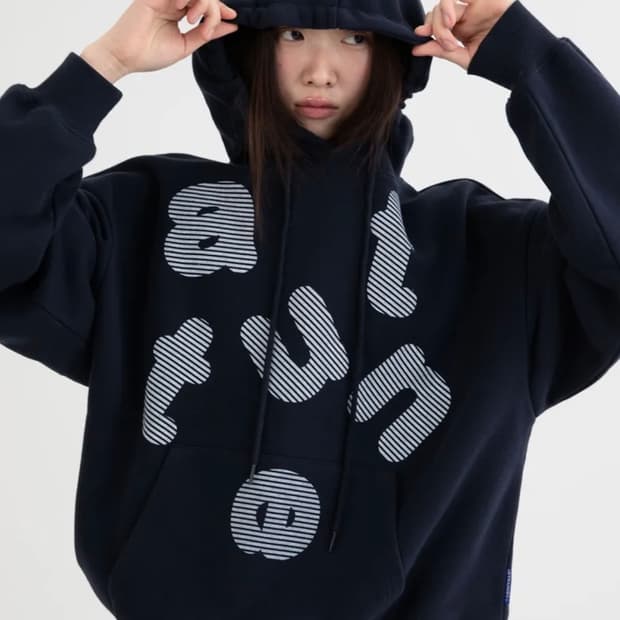 이스트쿤스트 후드티 새상품