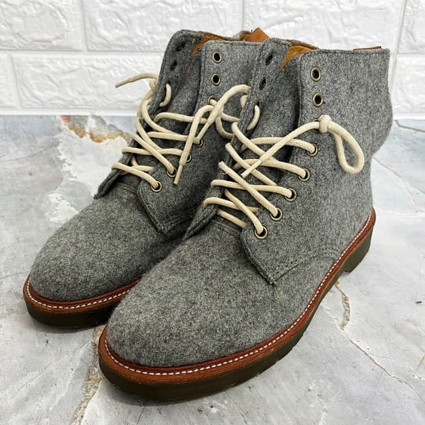 닥터마틴 BECKETT 울펠트 부츠 270 UK8