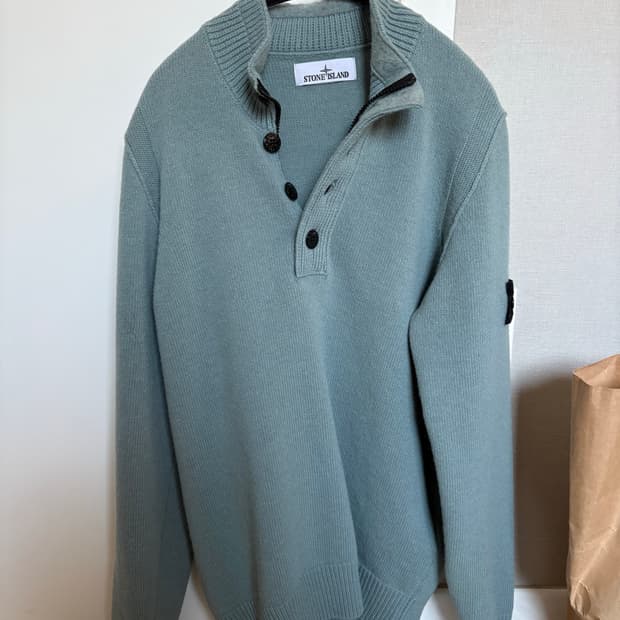 스톤아일랜드 니트반집업