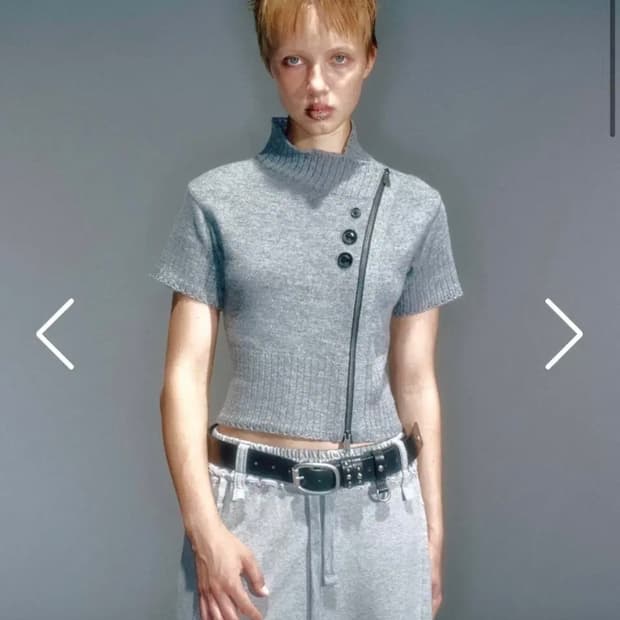 [구해요] HITA SHORT-SLEEVE KNIT ZIP-UP