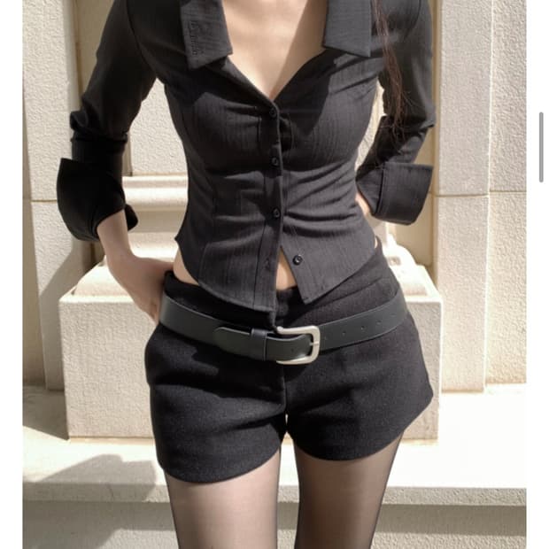 클라따 미니멀쇼츠+볼드 스퀘어 벨트