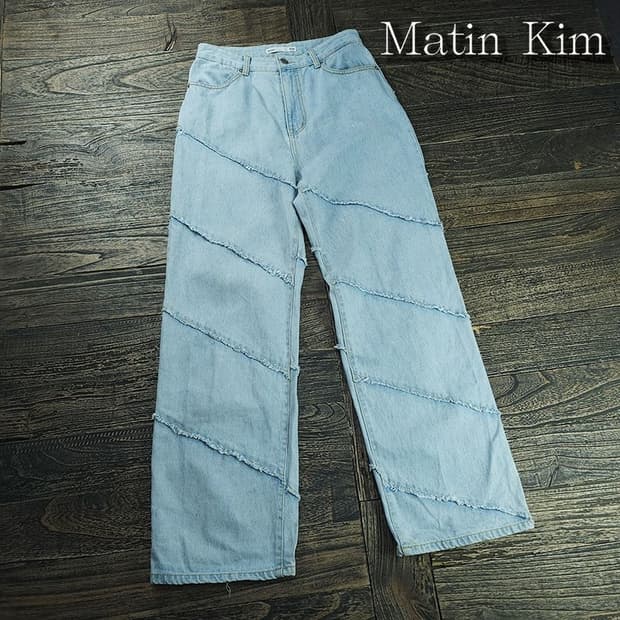[마뗑킴] 다이애그널 와이드 데님 팬츠 M21377