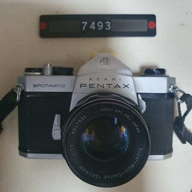 아사히 펜탁스 스포매틱 필름카메라 1.8 단렌즈