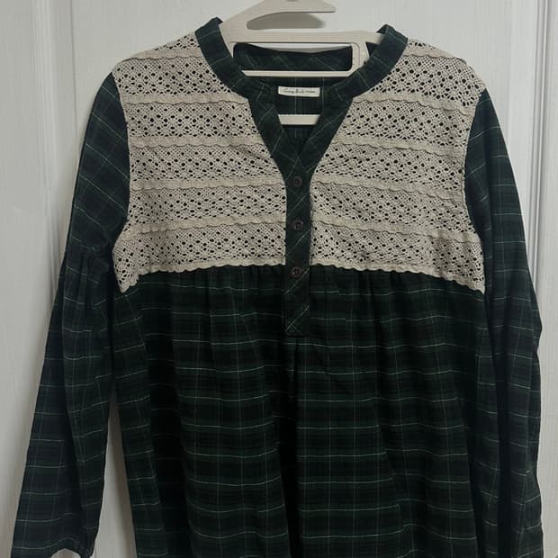 Sunny clouds 초록체크 크로쉐 블라우스