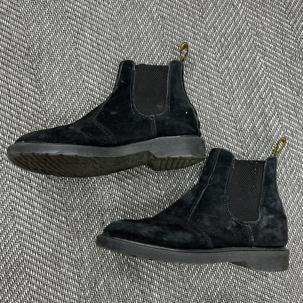 닥터마틴 2976 첼시부츠 스웨이드