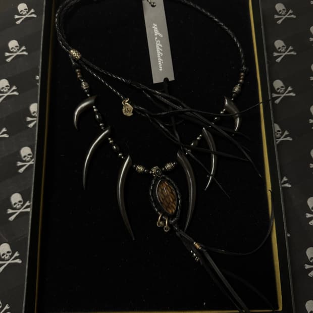 “14th addiction” Necklace 157.25