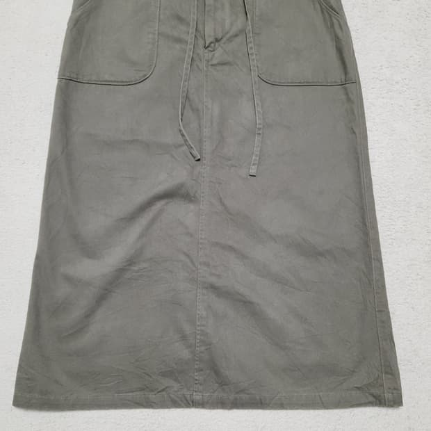 유니클로 H라인 스커트