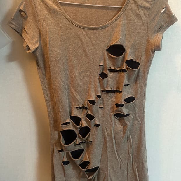 damage t-shirt