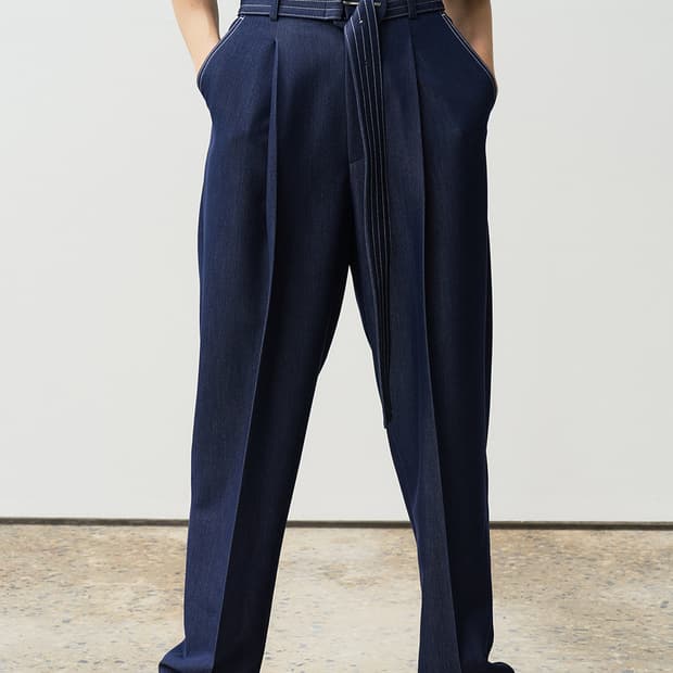 (새상품)메종마레 네이비 벨트 스티치 슬랙스 34사이즈