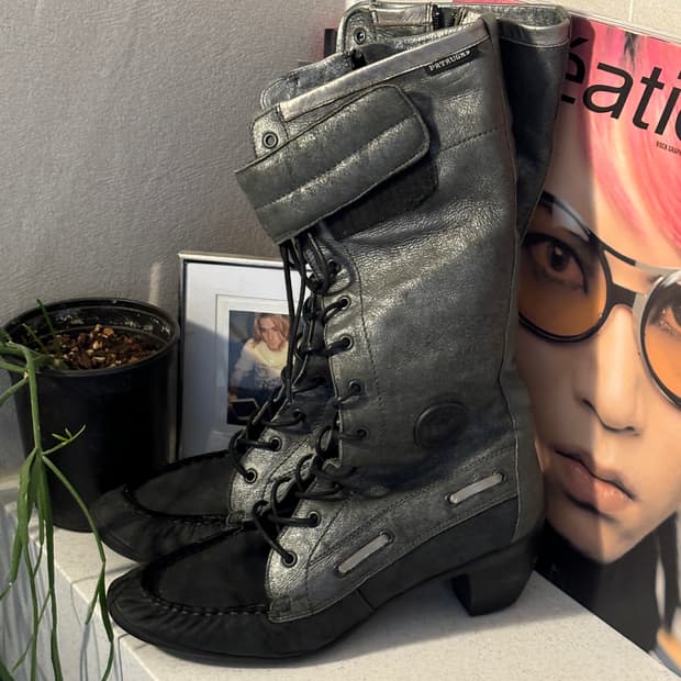 파타가스 레더 레이스업 부츠