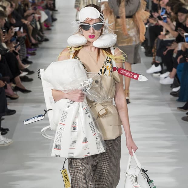 마르지엘라 18ss travel ticket bag