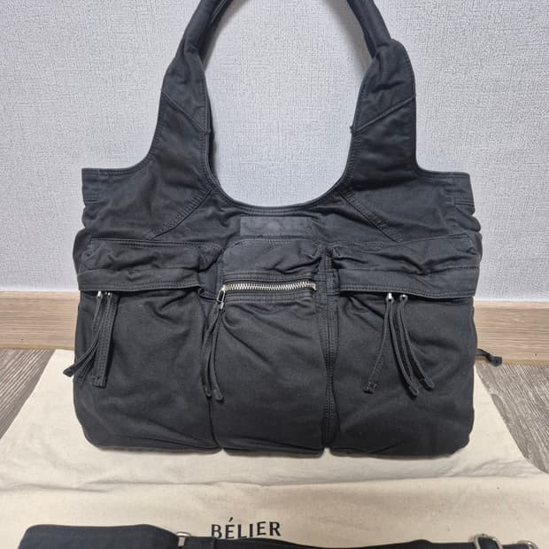 벨리에 프로치다백 오피서